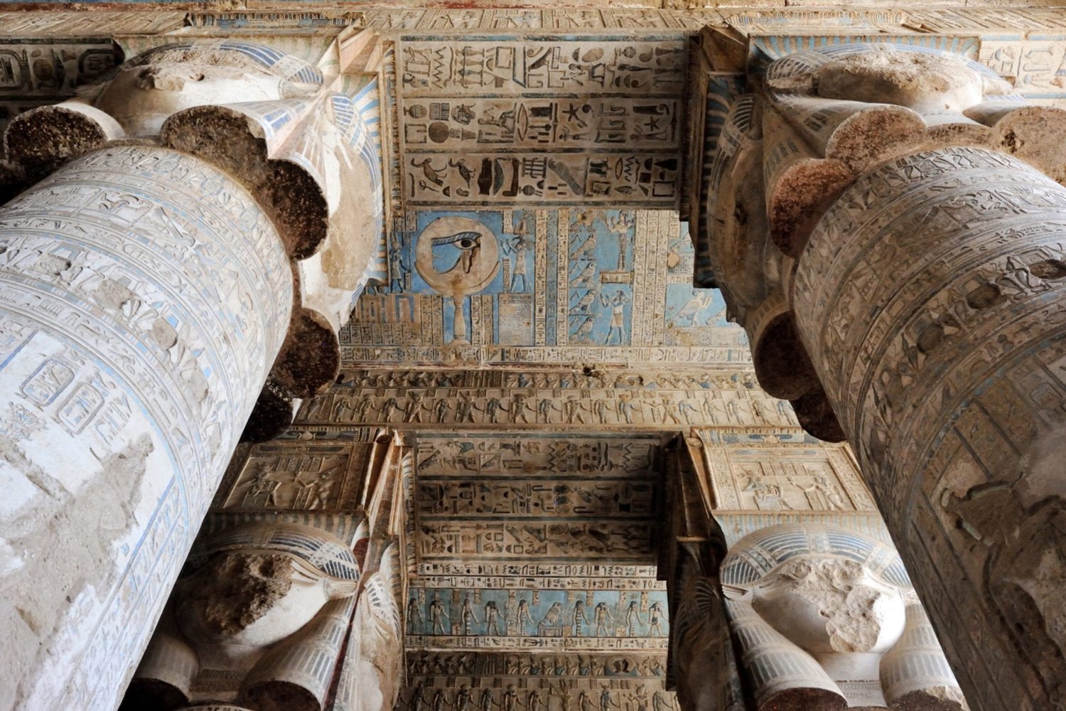 temple-egypte-antique-aventure-interieure