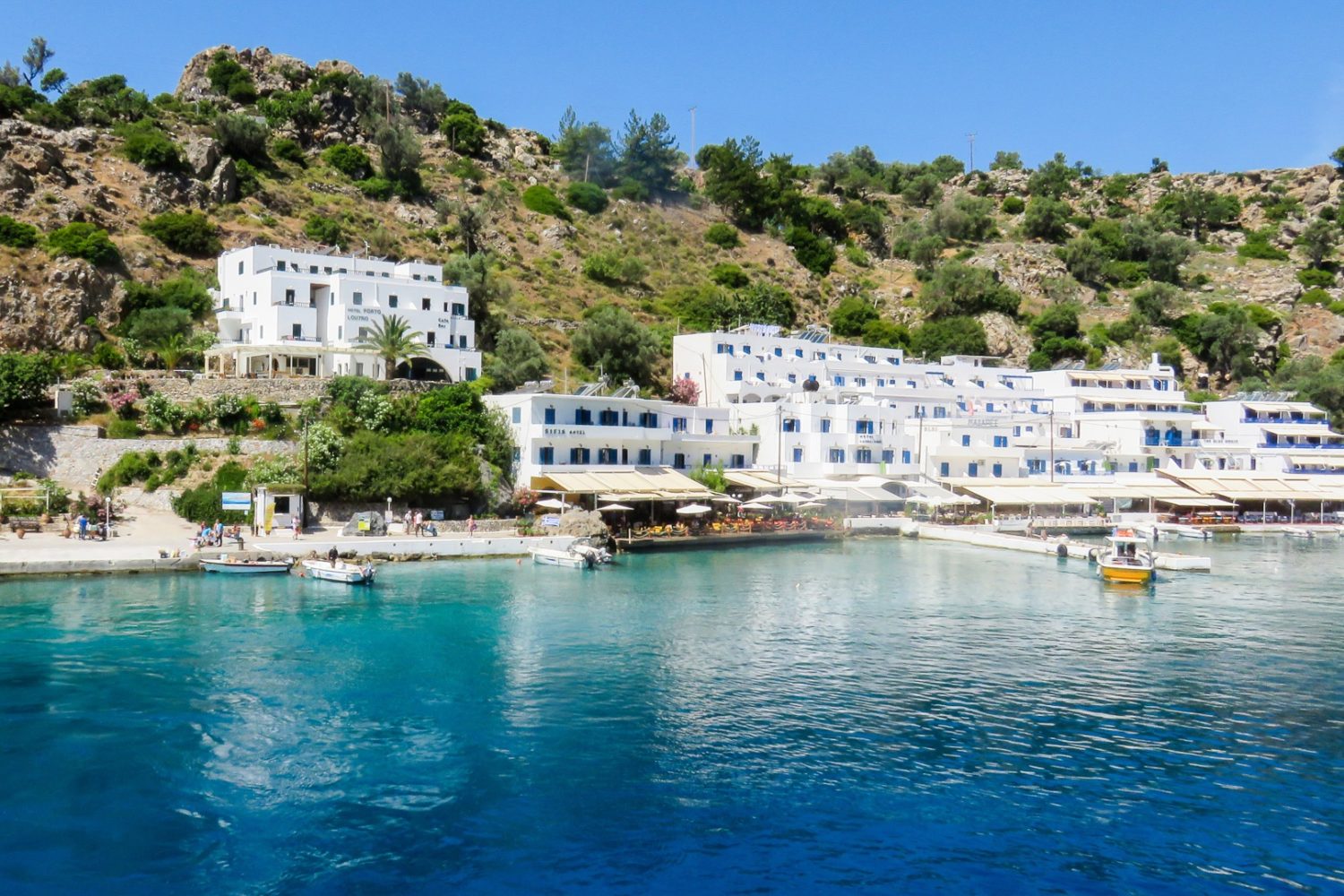 crete-loutro-paysage-medite-marche-respire-recentre